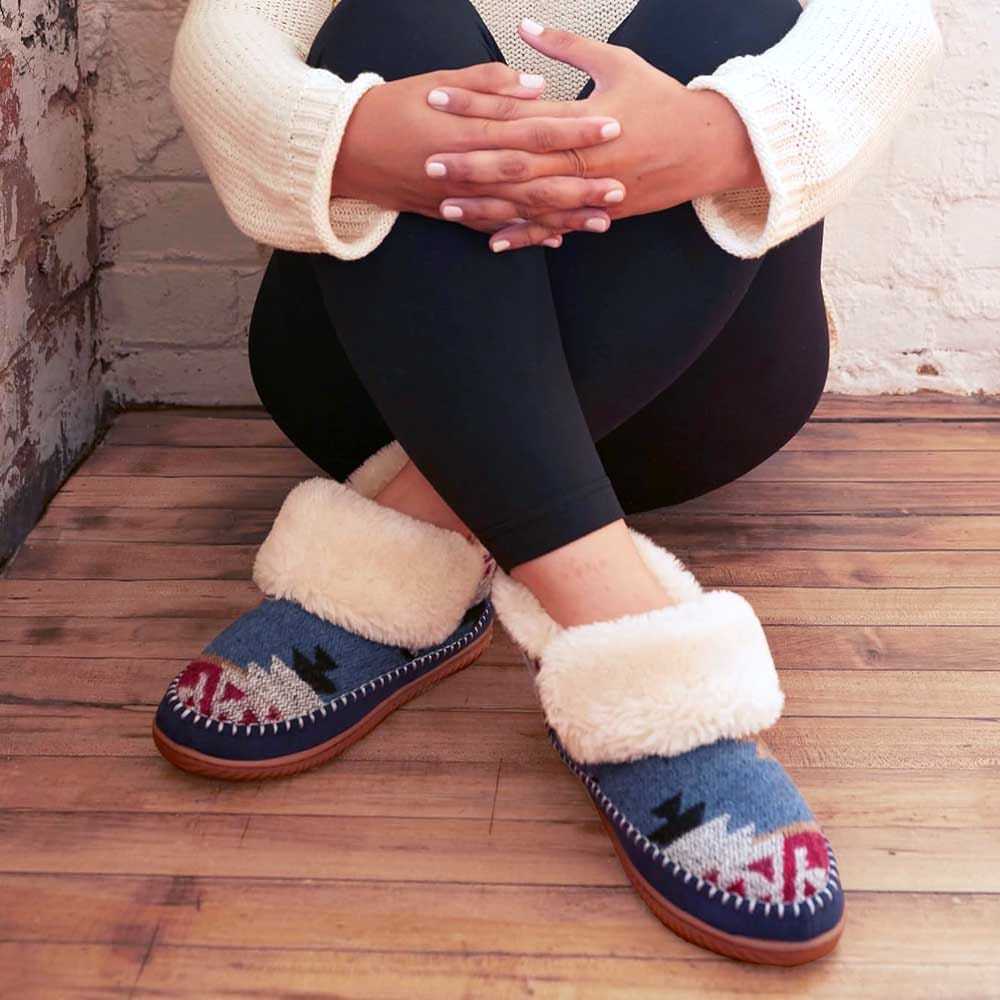 Cozy fleece-lined Alpine Moritz bootie slippers for mom — warm indoor outdoor gift